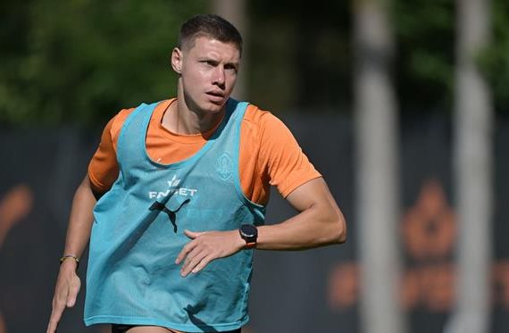 Відомий захисник Шахтаря ділиться своїми думками про війну в Україні.