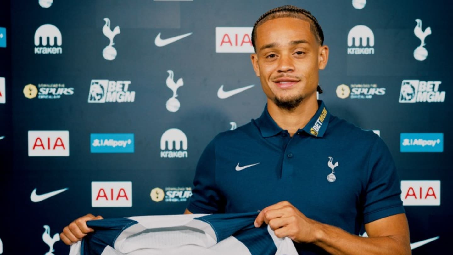 Xavi Simons підписує контракт з Тоттенгемом і отримує культовий номер