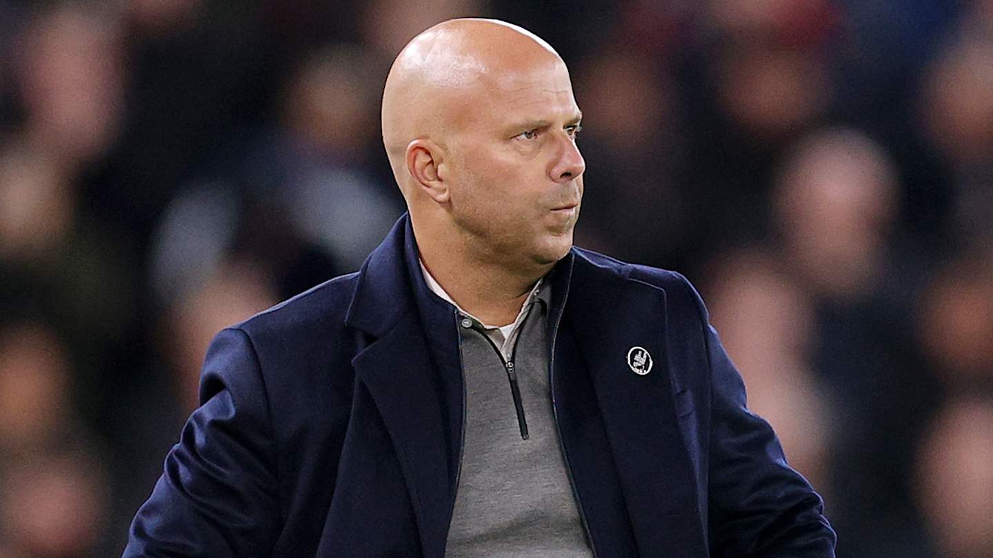 Ліверпуль переконаний у відсутності правди в чутках про звільнення Арне Слота