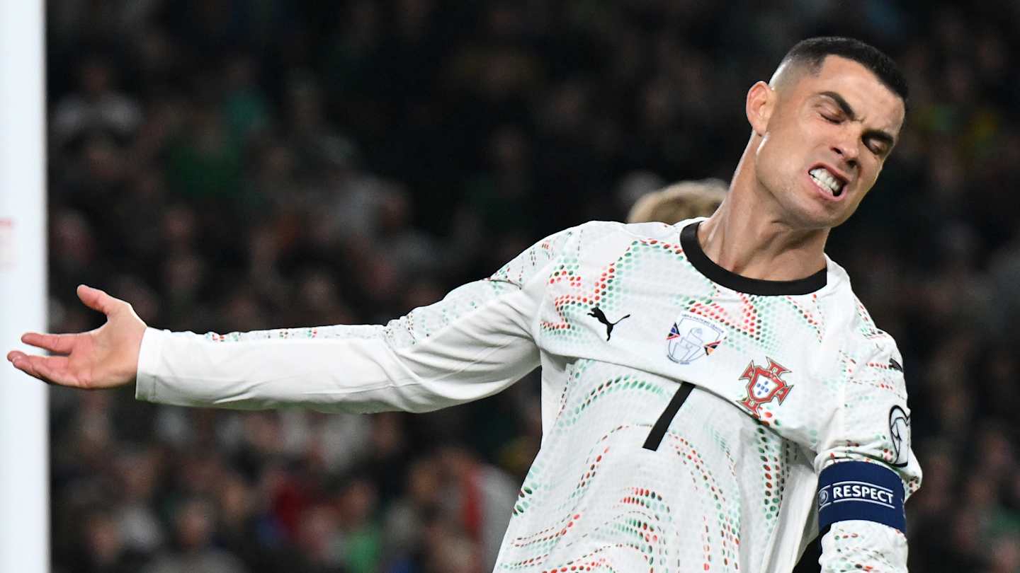 Cristiano Ronaldo піддався критиці за дорогий червоний картон від гравця Манчестер Юнайтед