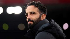 Претендент на позицію в центрі поля Манчестер Юнайтед підживлює трансферні чутки двослівним зізнанням