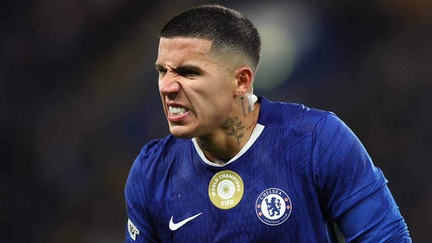 Енцо Фернандес викликав занепокоєння через травму в Челсі