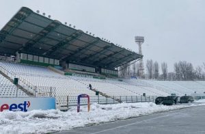 Карпати закликають фанатів приносити пледи та шалик на матч проти Металіста 1925