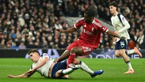 Арне Слот надає оновлення щодо травми Александра Ісака