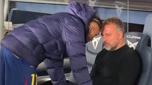 Hansi Flick та Raphinha розкривають деталі про постгру з Барселоною