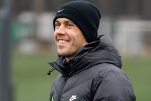 Кому дозволено, а кому ні: думка Кравченка про правила в футболі