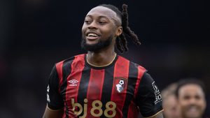 Manchester United та Liverpool надіслали потужний сигнал щодо трансферу Антуана Семенйо