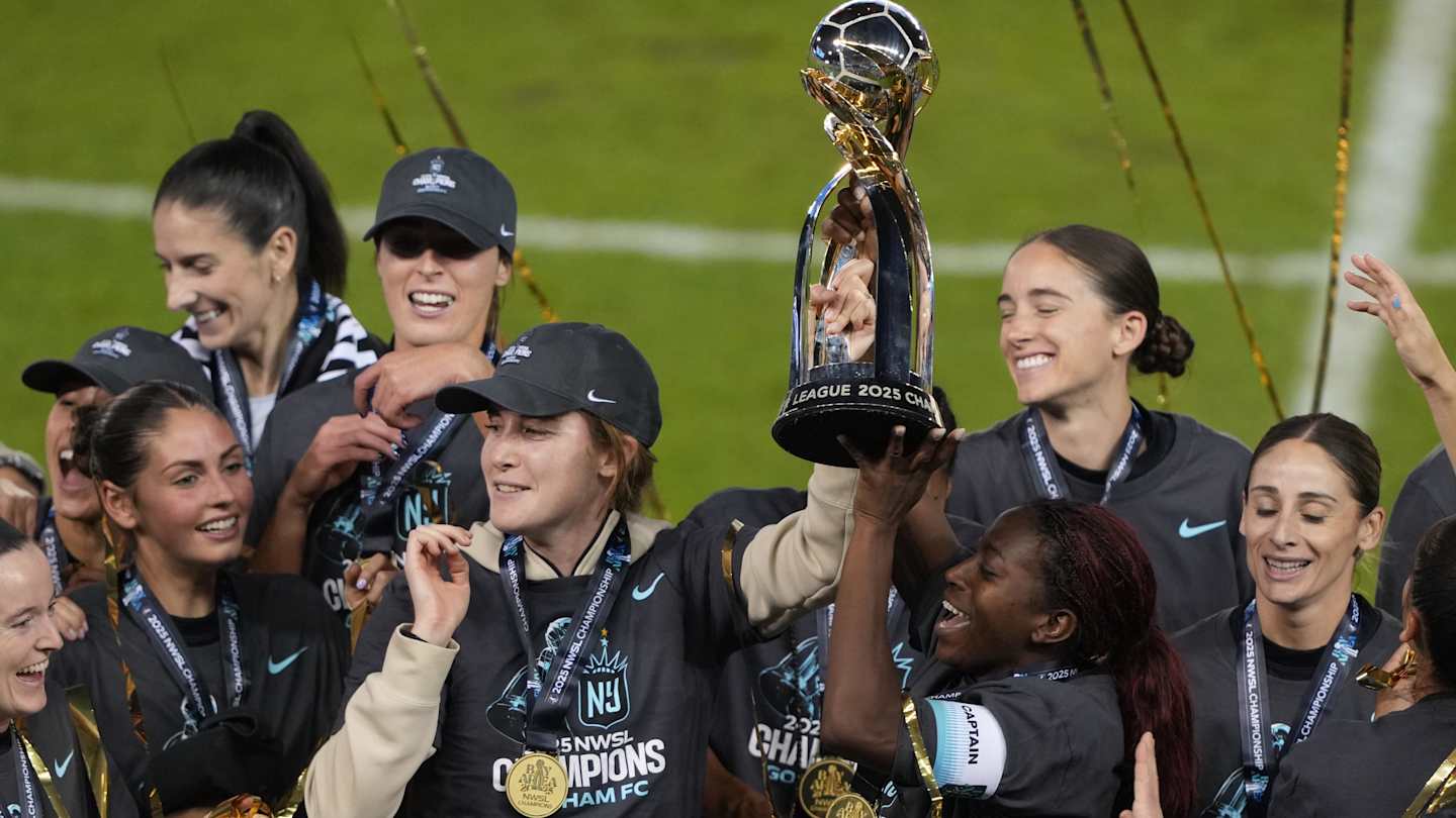 Оголошено переможців нагород Sports Illustrated FC за 2025 рік у NWSL