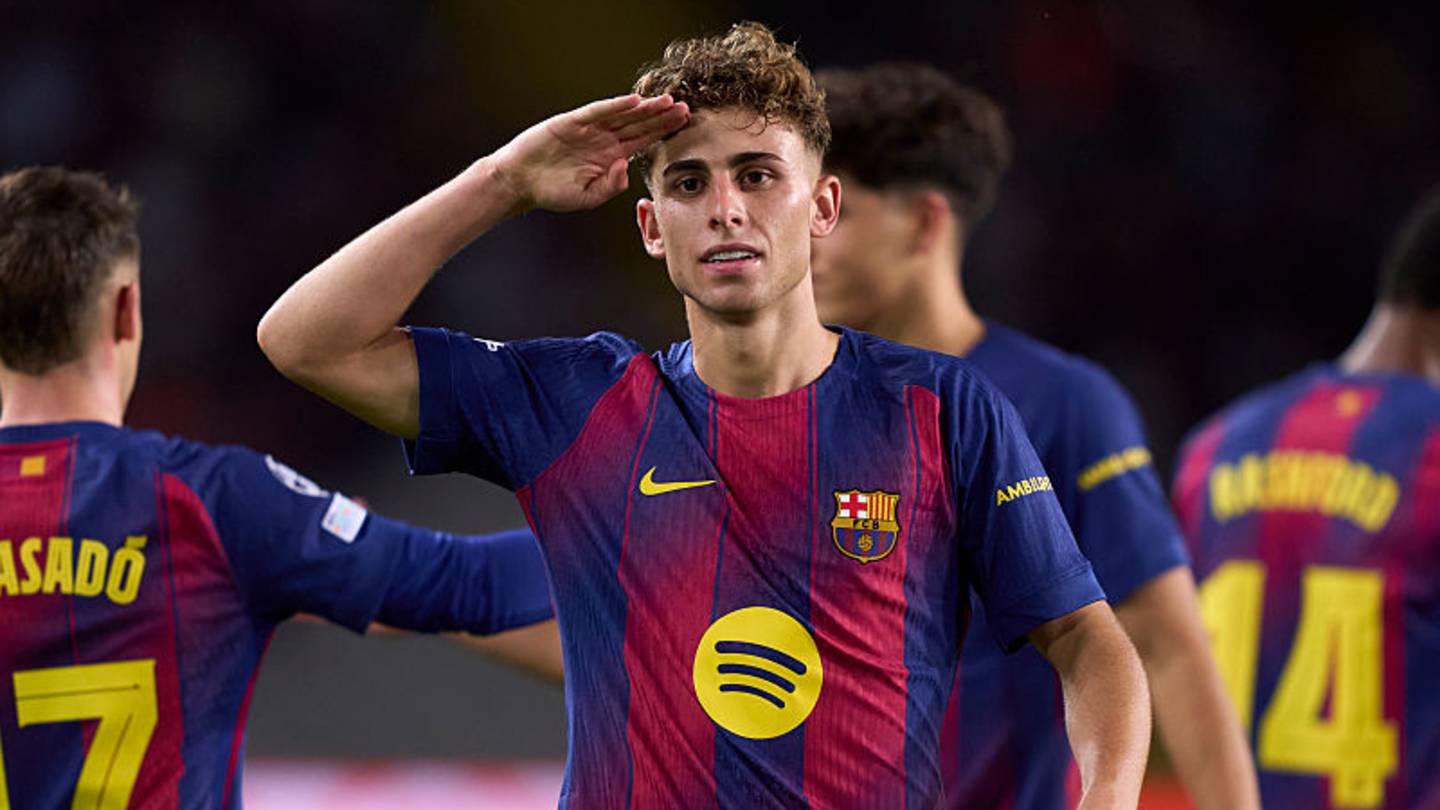 Барселона оголосила про продовження контракту з юним талантом Ла Масії