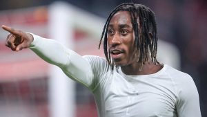 Ман Юнайтед і Тоттенгем надіслали повідомлення про трансфер на суму €100 мільйонів