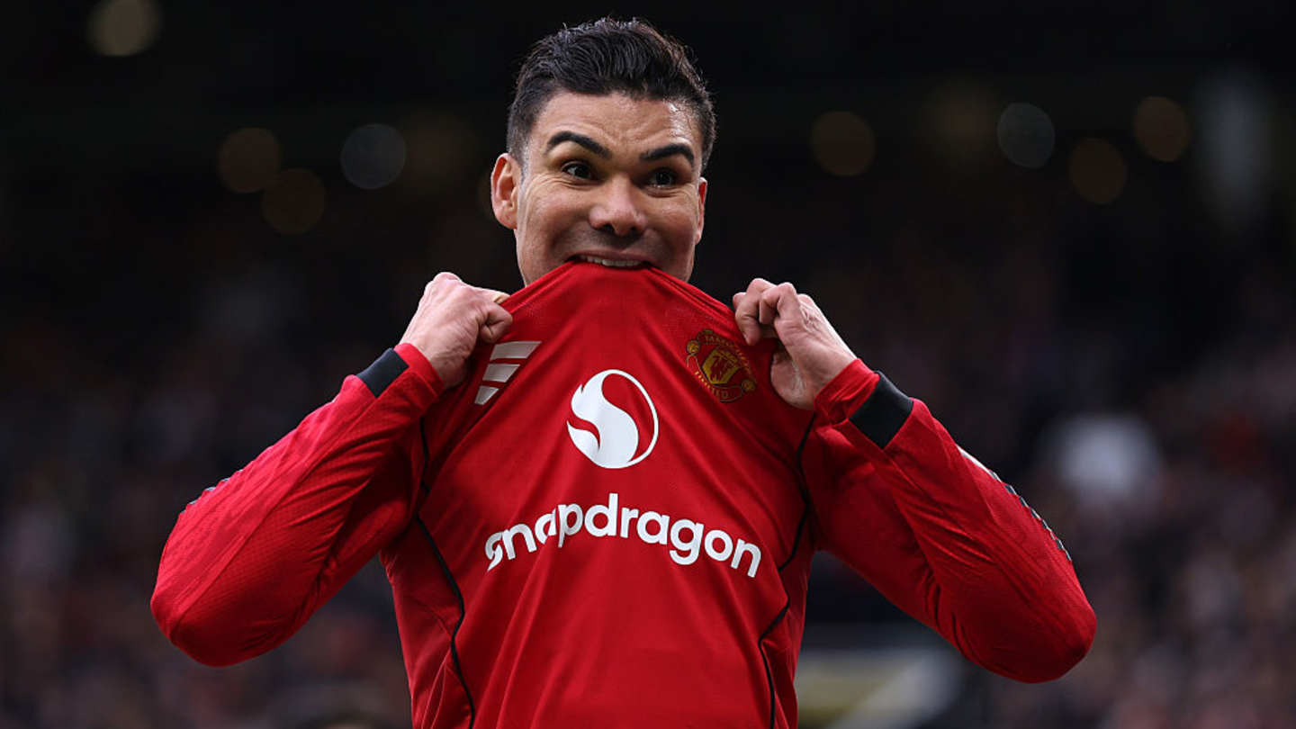 Манчестер Юнайтед оголосив про шокуюче відходження Касеміро