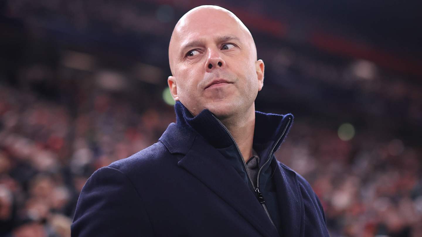 Чому Mohamed Salah і Hugo Ekitike не грають у стартовому складі Liverpool проти Tottenham