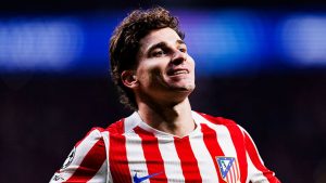 Julian Alvarez ставить під сумнів своє майбутнє, позиція Барселони ясна