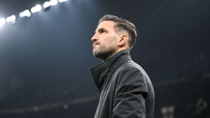 Cesc Fabregas відповідає на вакантну посаду в Chelsea після звільнення Rosenior