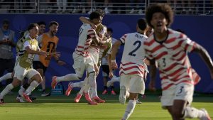 USMNT перемагає Боснію і Герцеговину та отримує першу перемогу в плей-офф за 24 роки