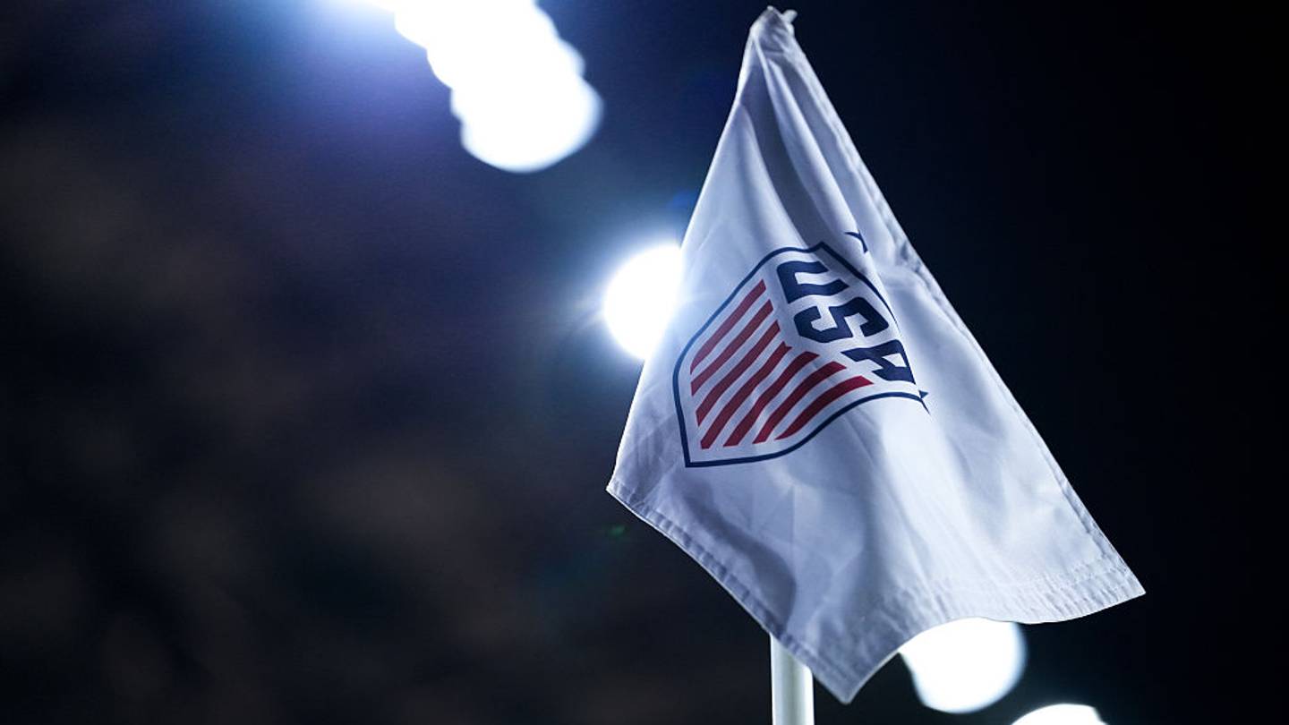 U.S. Soccer висловлюється щодо контроверсії FIFA, суперечачи позиції Білого дому