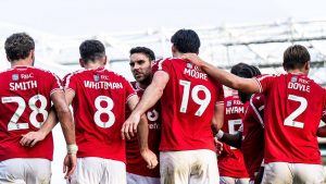 Wrexham здобуває впевнену перемогу у відповідь на останні заяви Філа Паркінсона